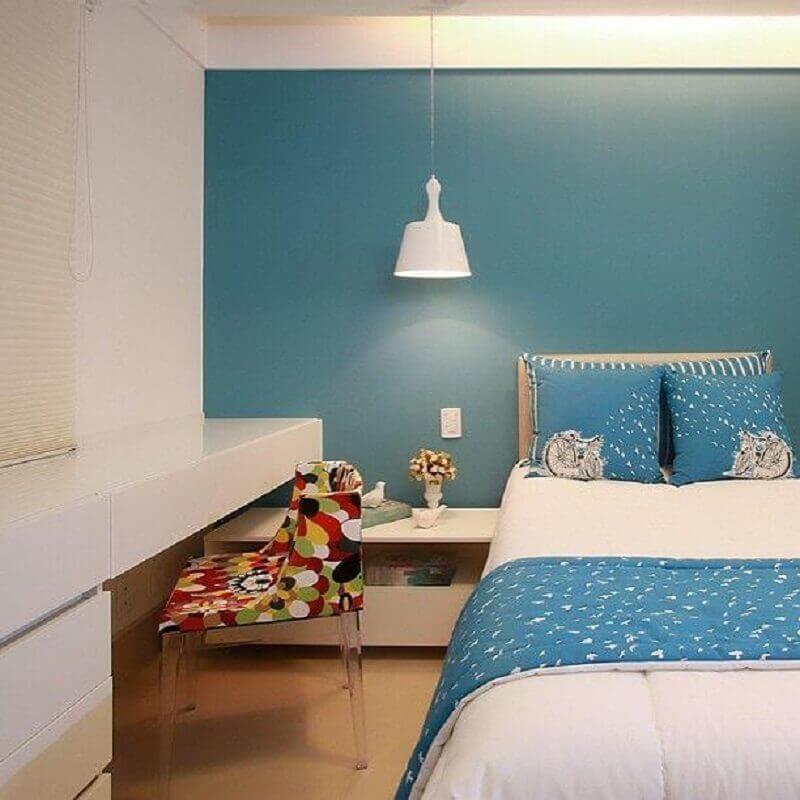 quarto azul