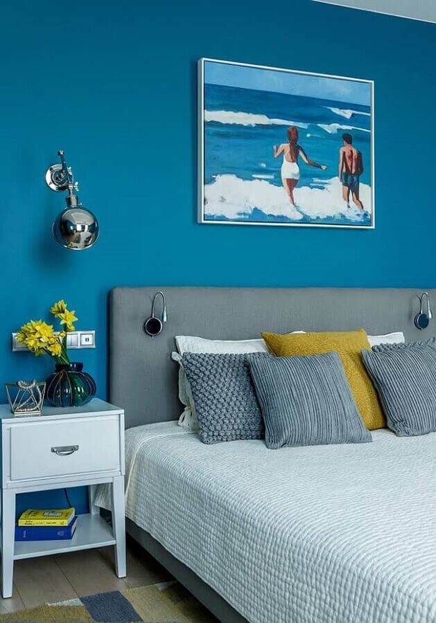 quarto azul