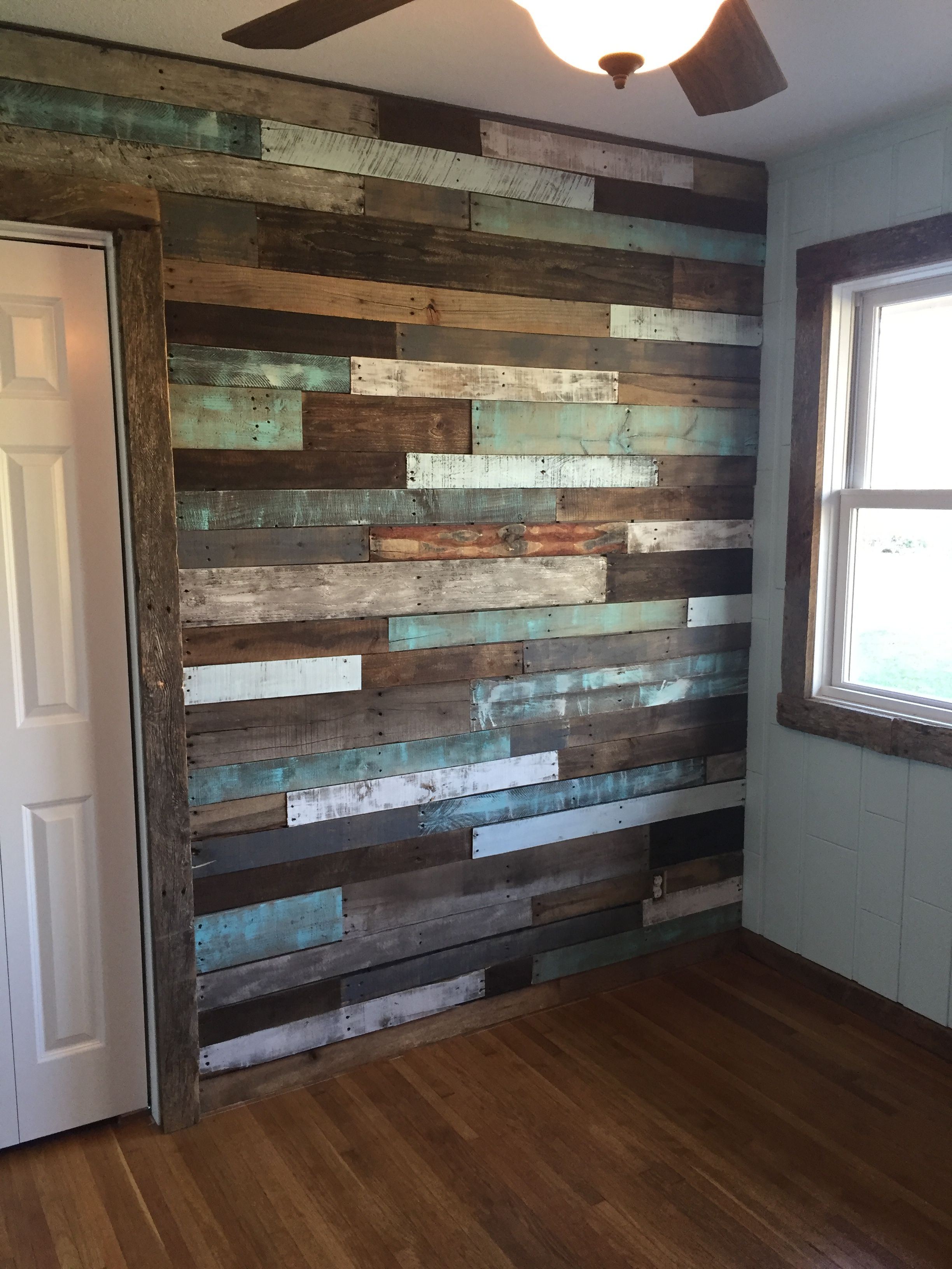 pallet wall