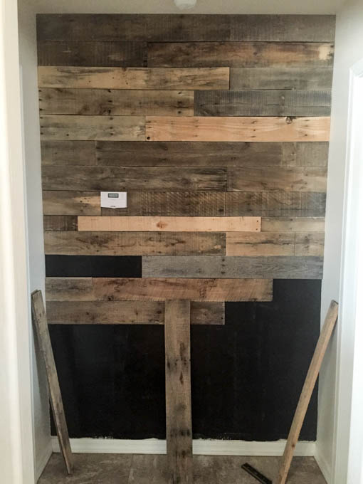 pallet wall