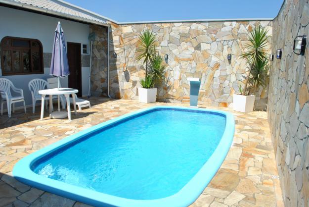 casas com piscinas