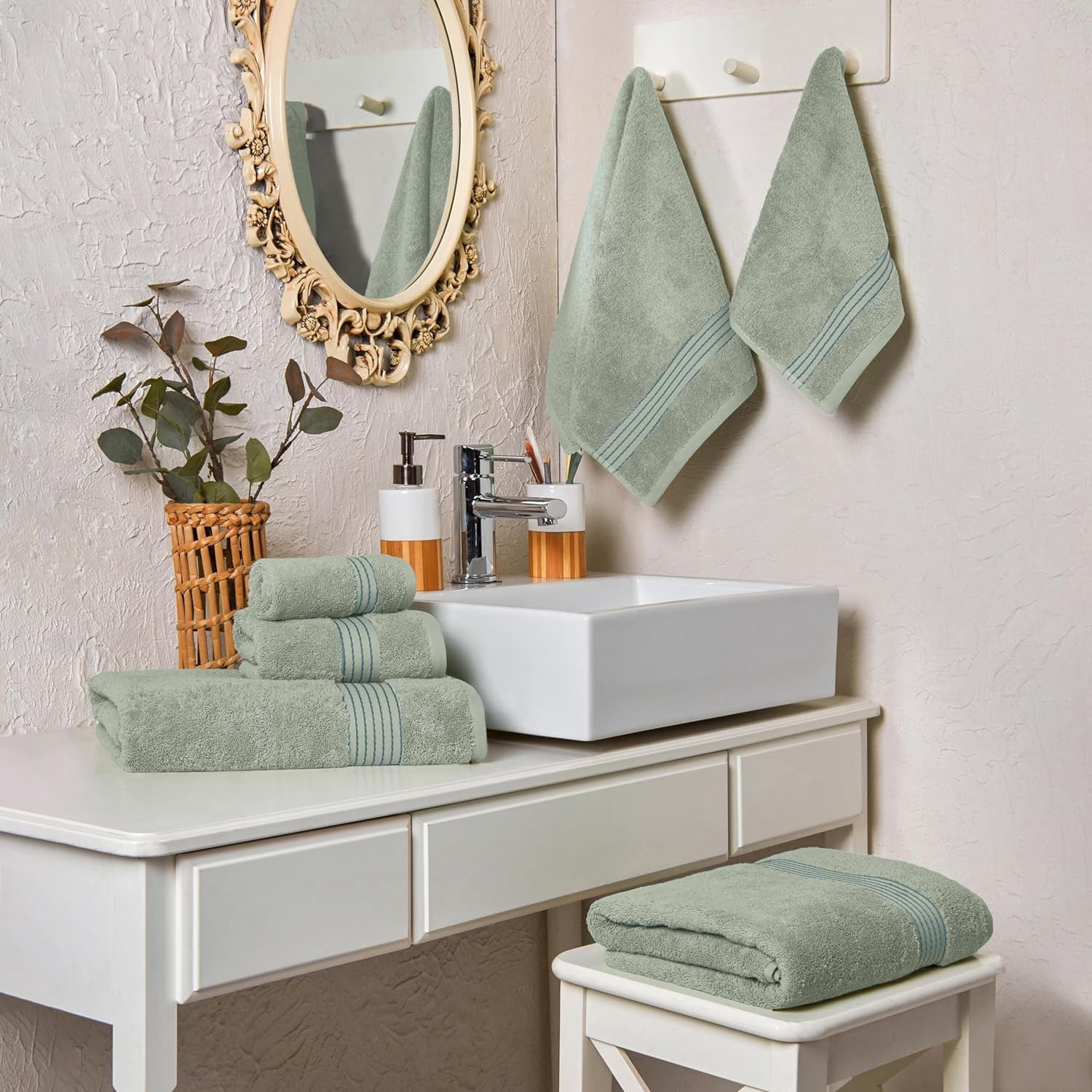 decoracao-de-banheiro-com-verde-menta-2
