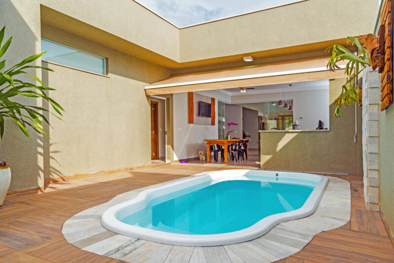 piscina-de-fibra