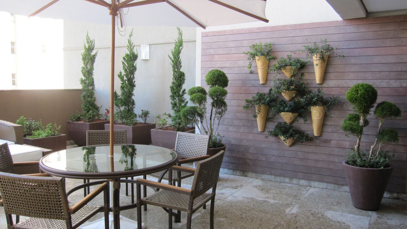 decoracao-de-quintal-com-plantas