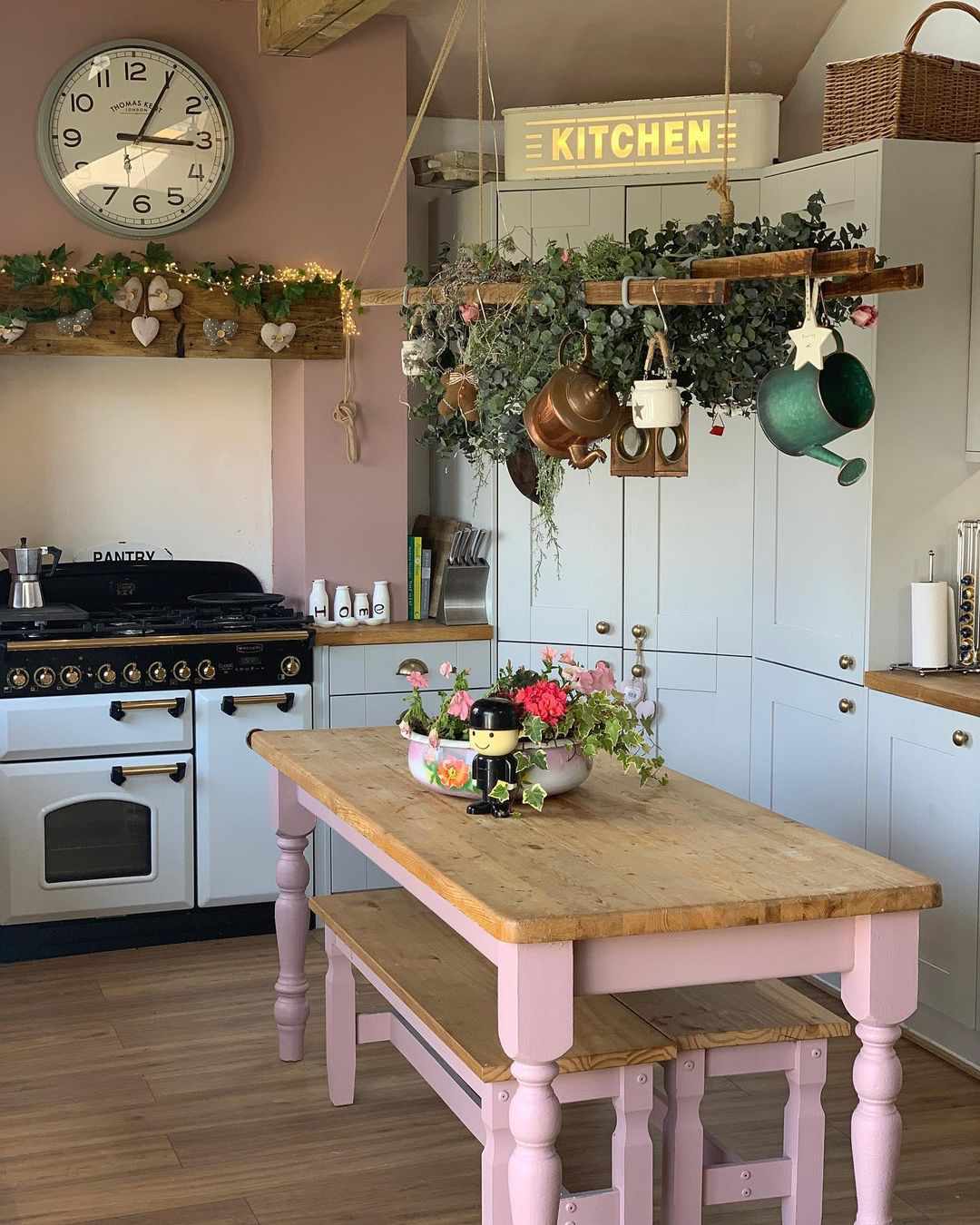 decoracao-de-cozinhas-rosas