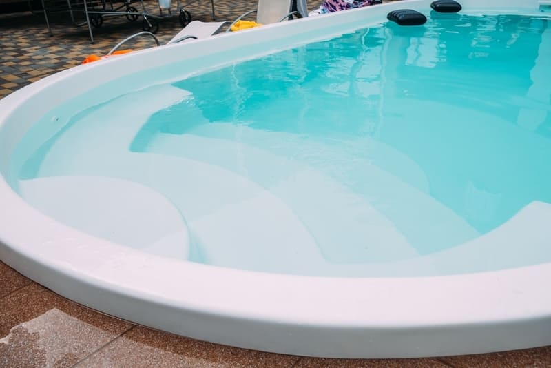 piscina-de-fibra
