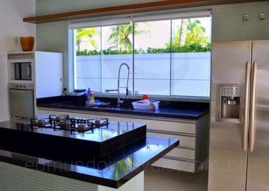 decoracao-de-cozinha-com-janela