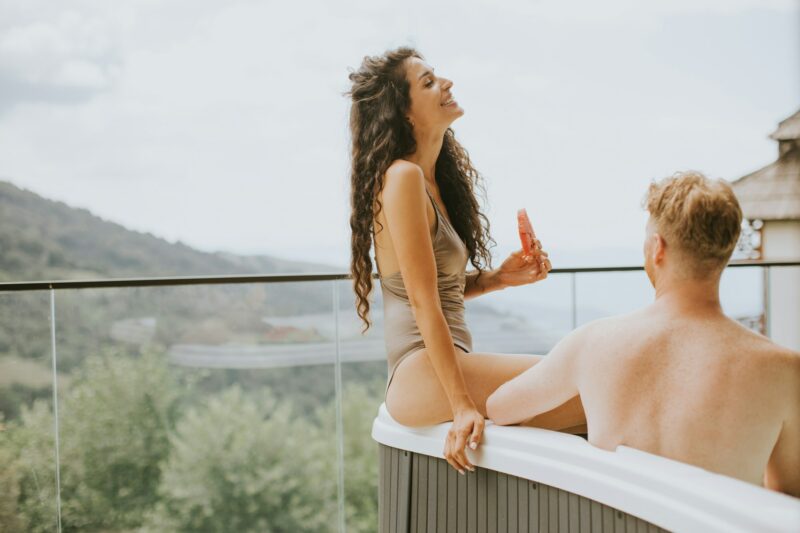banheiras-duplas-romance-e-relaxamento-para-casais