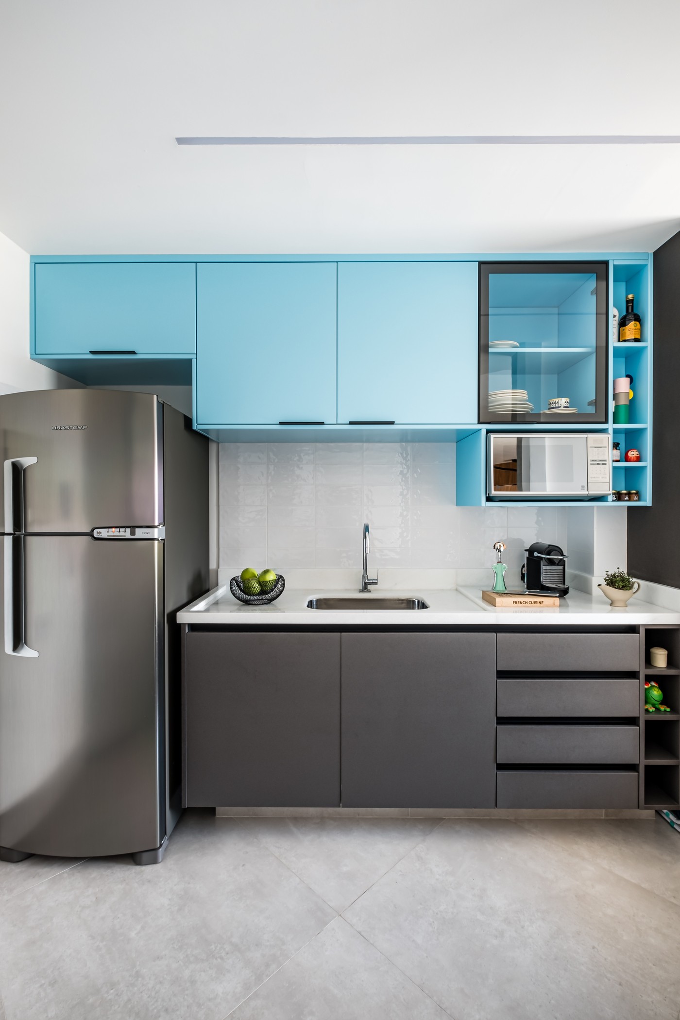 decoracao-de-cozinha-com-cimento-queimado