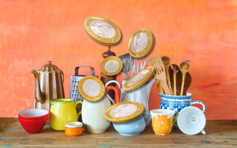 Você tem pouco dinheiro em caixa mas enjoou de ver sua cozinha sempre do mesmo jeito? Existem itens que podem resolver o seu problema.