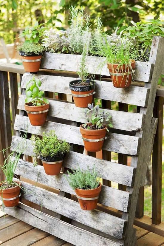 Decoração de Jardim com Paletes - Como ...