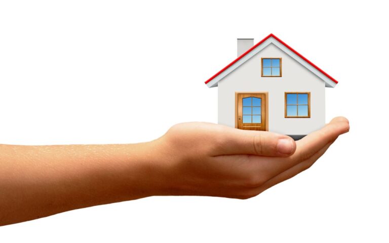 Sim! A decoração da sua casa está fazendo com que ela pareça bem menor do que é de verdade; veja o motivo e resolva o problema hoje.