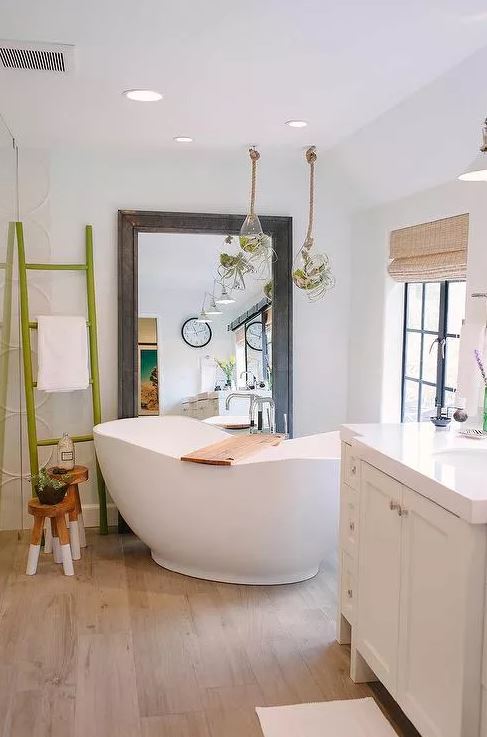 piso-de-madeira-no-banheiro